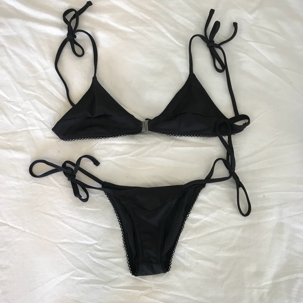 Black Bikini
